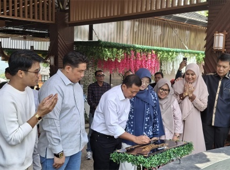 Bupati Sumedang Resmikan Tempat Wisata Mountain Dew Resort and Cafe